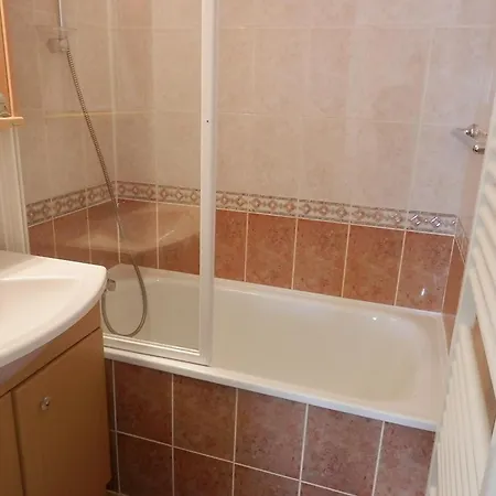 Apartment - Climatise - 6 Pers - Parking - A 50m - Fr-1-796-51